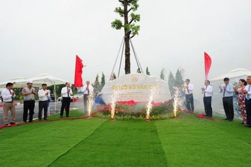 Thành phố Hải Dương tổ chức gắn biển đại lộ Võ Văn Kiệt