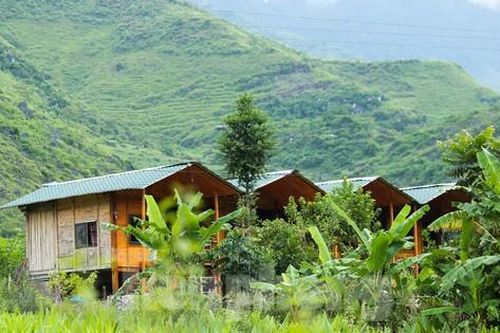 Cận cảnh loạt công trình xây dựng trái phép đứng tên người nhà lãnh đạo xã tại 'Bản tiên' Hà Giang