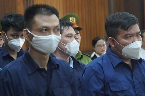 Vụ nhận tiền, vàng để thả đối tượng ma túy: Cựu trưởng công an phường bị đề nghị mức án 7-8 năm tù
