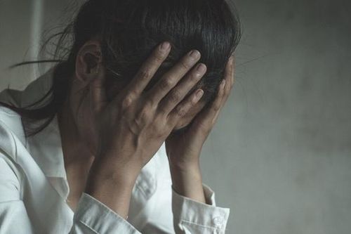 Toàn cảnh vụ cô gái 21 tuổi tố cáo bị bác sĩ ung bướu xâm hại tình dục