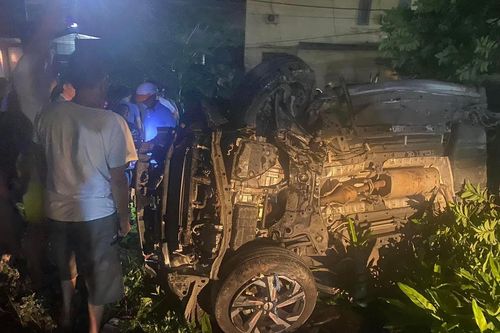 Tàu hỏa va chạm với xe 7 chỗ tại Hải Phòng: 9 người bị thương