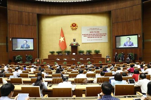 Quy định cụ thể hơn về cấp giấy tờ cho người gốc Việt