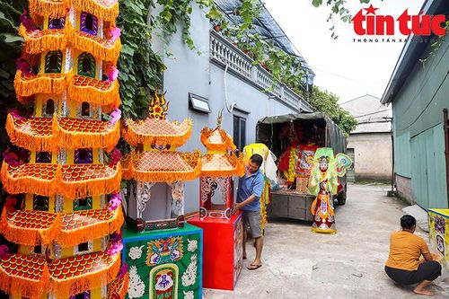 'Thủ phủ' vàng mã lớn nhất Hà Nội ảm đạm dịp Rằm tháng Bảy