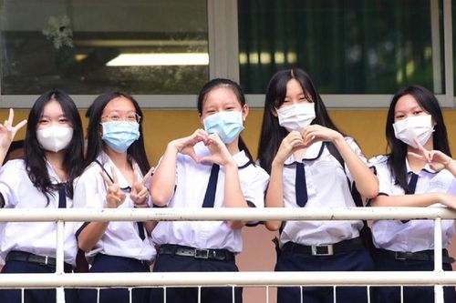 Hôm nay, hàng triệu học sinh trên cả nước hân hoan ngày tựu trường