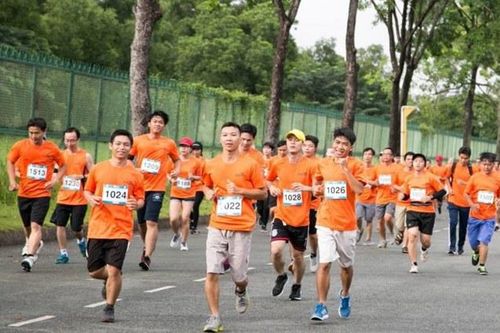 Một tỷ đồng ủng hộ dự án chạy bộ vì cộng đồng UpRace