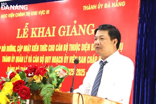 Xây dựng đội ngũ cán bộ đáp ứng yêu cầu phát triển thành phố