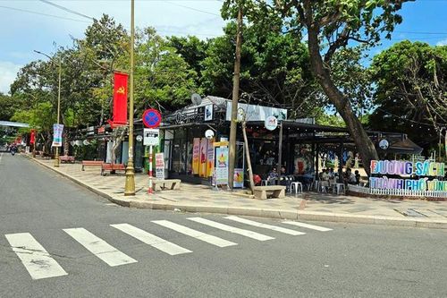 Yêu cầu tháo dỡ Đường sách Vũng Tàu, hoàn trả mặt bằng
