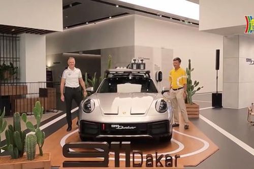 Chiếc Porsche 911 Dakar đầu tiên tại Việt Nam