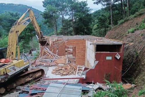 Hoàn thành xử lý 6 công trình vi phạm tại xã Minh Phú