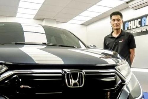Chủ xe ô tô tìm thấy 200 triệu đồng bị thất lạc bằng cách không ai ngờ đến