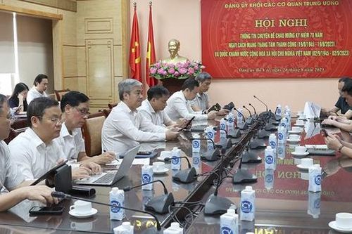 Hội nghị thông tin chuyên đề chào mừng Kỷ niệm 78 năm Ngày Cách mạng Tháng Tám thành công và Quốc khánh 2/9
