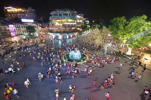 Cấm xe lưu thông vào khu vực hồ Hoàn Kiếm và phụ cận trong 4 ngày nghỉ Quốc khánh