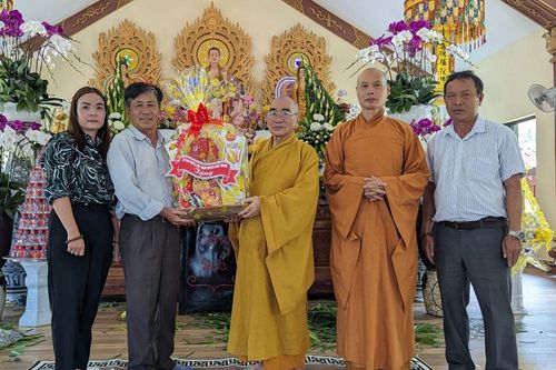 Lâm Đồng: Thăm chúc mừng các cơ sở Phật giáo nhân Đại lễ Vu lan năm 2023