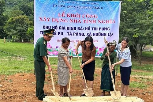 Quảng Trị: Xây nhà tình nghĩa cho 2 hộ dân khó khăn ở huyện miền núi