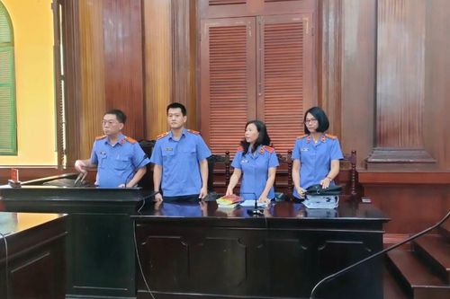 Cựu Trưởng Công an phường Phú Thọ Hòa, quận Tân Phú lĩnh án 7 năm tù