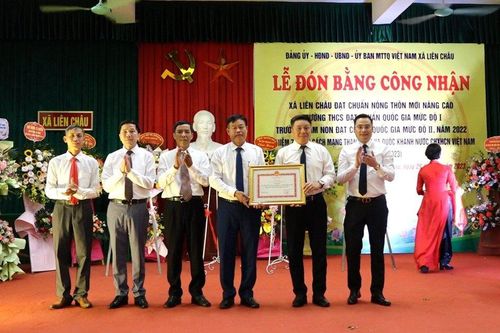 Niềm vui trên xã nông thôn mới nâng cao Liên Châu