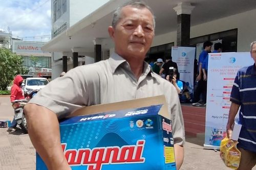 Triển khai chương trình 'Cùng ngư dân thắp sáng đèn trên biển' tại Phú Yên