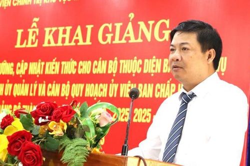 Xây dựng đội ngũ cán bộ đáp ứng yêu cầu phát triển thành phố
