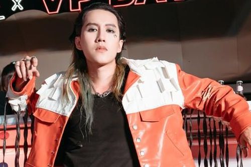'Giọng ca gen Z' VP Bá Vương cảm thấy lạc lõng, tủi thân vì chất nhạc 'không giống ai'