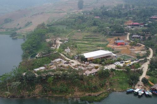 Điểm du lịch Suối Chiếu (Sơn La) dùng chủ trương để hợp thức hóa vi phạm?