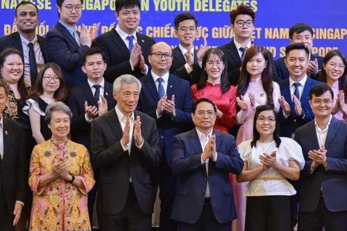Thủ tướng Việt Nam-Singapore đối thoại với lãnh đạo trẻ hai nước