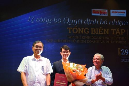 Nhà báo Bùi Văn Khương làm Tổng biên tập Tạp chí Kinh doanh và Phát triển