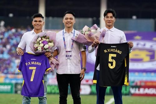 Chuyển nhượng V-League: Chờ 'bom tấn' Quế Ngọc Hải, Đặng Văn Lâm