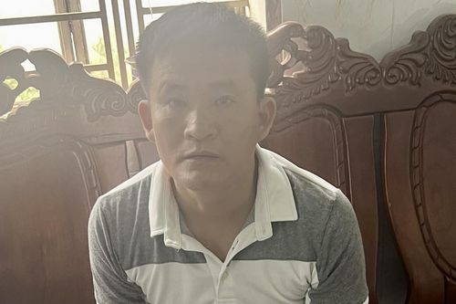 Rút tiền ngân hàng để trong cốp xe máy, người đàn ông bị trộm sạch