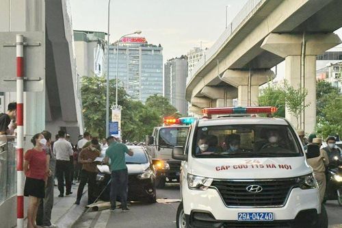 Thanh niên ngã từ ga tàu điện Cát Linh - Hà Đông xuống đất tử vong