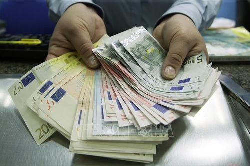 Nợ công của Ukraine cao kỷ lục
