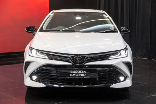 Toyota Corolla GR Sport 2023 ra mắt, giá hơn 770 triệu đồng