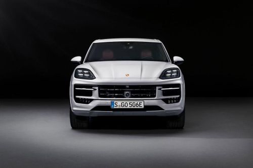 Chi tiết SUV mạnh nhất từ trước đến nay của Porsche, giá gần 3,5 tỷ đồng