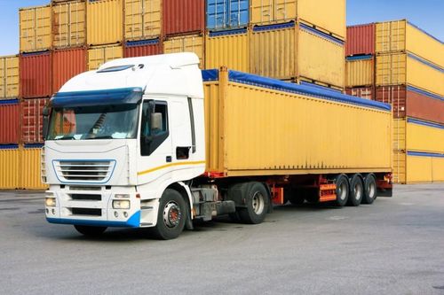 Vận tải hành khách và hàng hóa 8 tháng tăng trưởng 2 con số