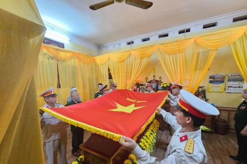 Người tiểu đội trưởng mang tên trung đoàn đã về với trời thu lịch sử