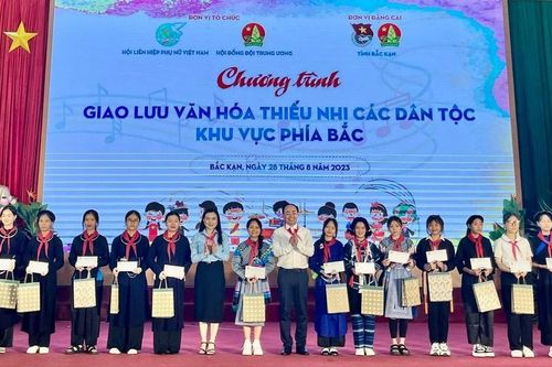 7 thiếu nhi tiêu biểu của Lào Cai tham dự Ngày hội văn hóa thiếu nhi các dân tộc phía Bắc