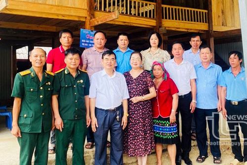 Tiếp thêm nguồn lực giảm nghèo bền vững
