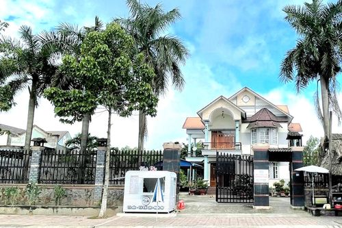 Bình Dương: Cần làm rõ vụ biệt thự khang trang và gần 3.000m2 đất ngay trung tâm huyện chuyển nhượng chỉ 200 triệu đồng