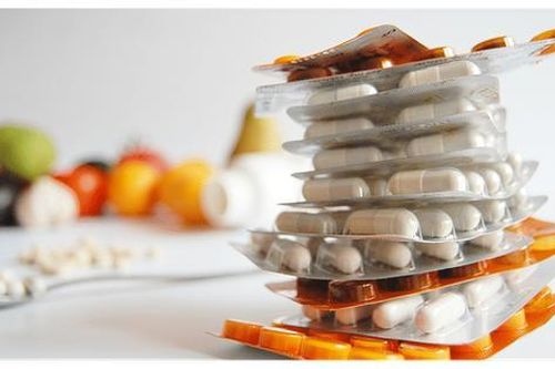 Dùng thuốc nhuận tràng trị táo bón có gây hại không?