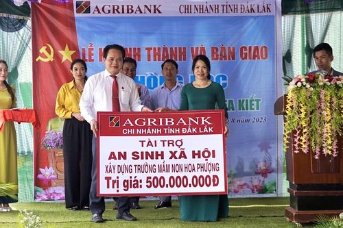 Khánh thành, bàn giao 2 phòng học tại xã vùng sâu Ea Kiết