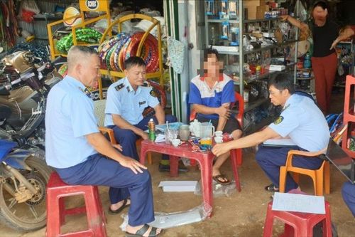 Phát hiện 125 sản phẩm phụ tùng xe máy nghi nhái nhãn hiệu