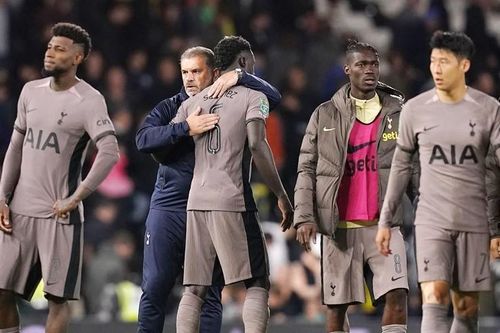 Tottenham bị loại từ vòng 2 Cúp Liên đoàn