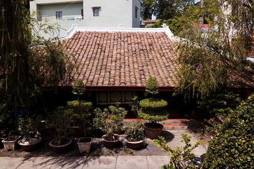 Chiêm ngưỡng nhà cổ trăm tuổi đẹp 'vượt thời gian' ở Bình Dương
