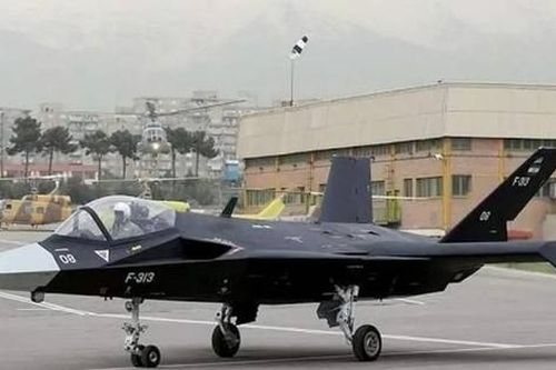 Iran sắp ra mắt phiên bản không người lái của dòng máy bay chiến đấu tàng hình Qaher-313