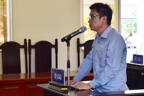 Chiếm đoạt hàng tỷ đồng của nhiều bị hại, 'thầy ông Lèo' lĩnh án 14 năm tù