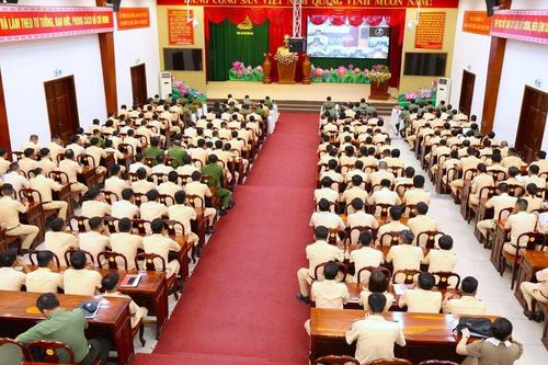 Công an tỉnh Đồng Nai tổ chức tọa đàm xây dựng văn hóa ứng xử của CSGT