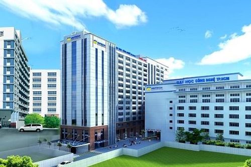 Trường Đại học Công nghệ TPHCM 2023 công bố điểm chuẩn 2023