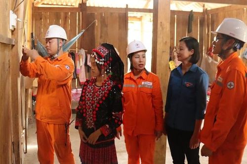 Điện lực miền Bắc đẩy mạnh triển khai công tác an sinh xã hội