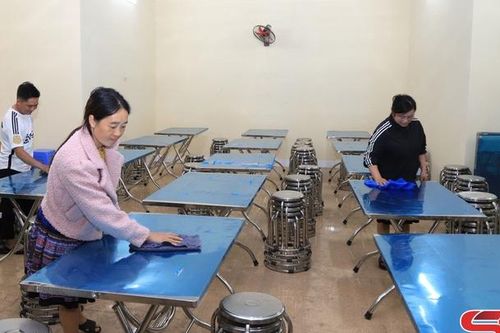 Đảm bảo các điều kiện cho học sinh bán trú