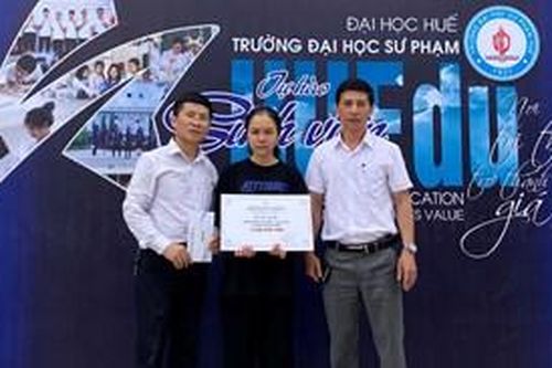 Em Hồ Thị Vị Hoa đã có thể nhập học, thực hiện ước mơ làm cô giáo vùng cao