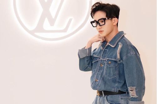 Phong cách thời trang Fashion gen Z đầy cá tính của Model Nguyễn Văn Đức